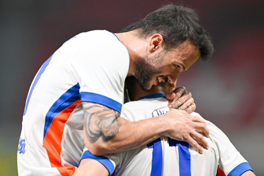 泰山在新的, 成熟还需时 泰山在新的, 成熟还需时